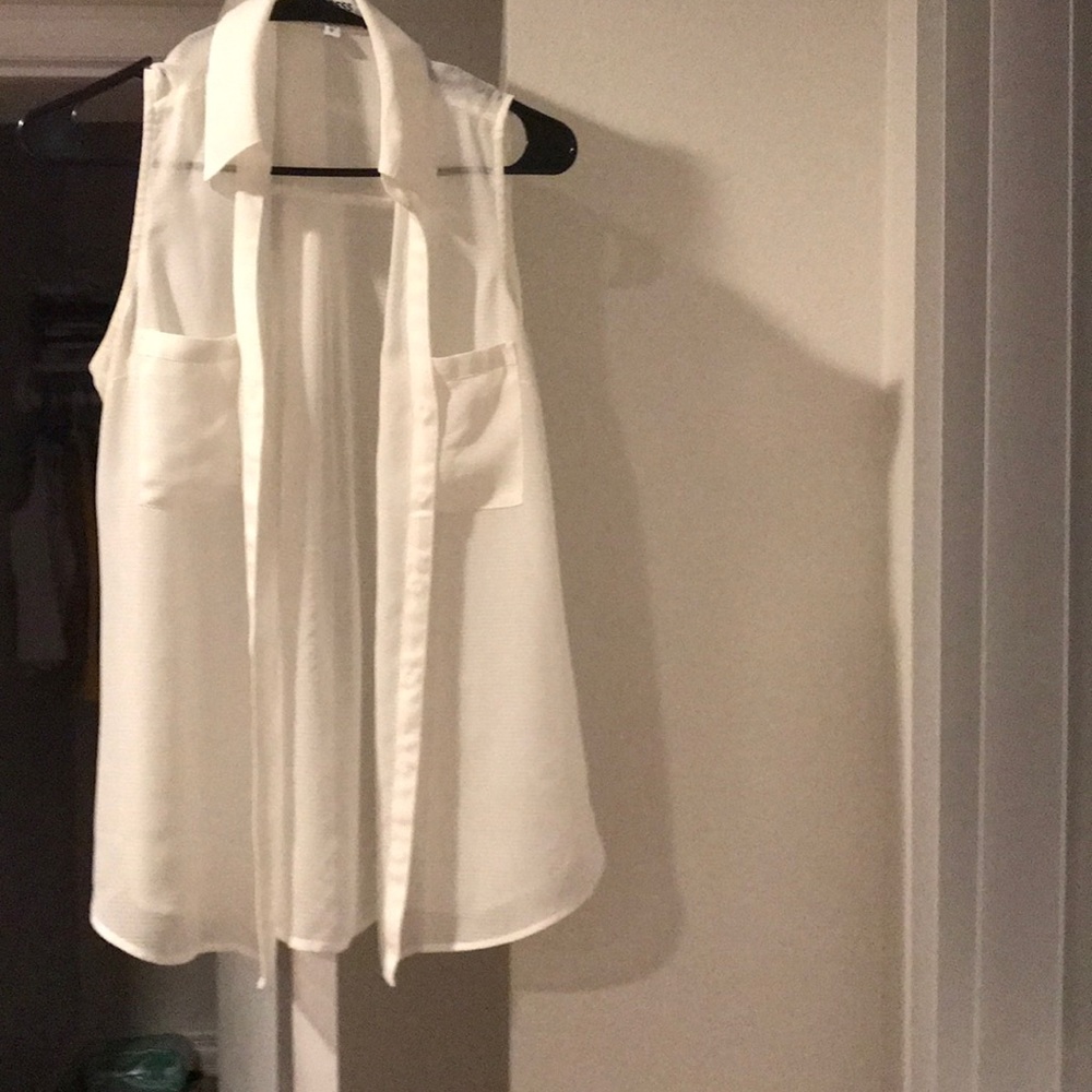 Sleeveless polo button down